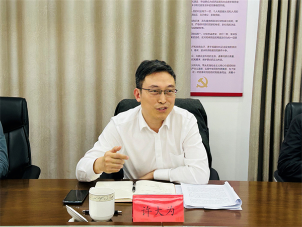 國投集團黨委副書(shū)記、總經(jīng)理許大為一行調研人才集團